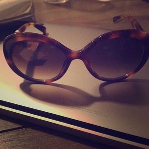 Brown Tortoise Shell Round Bobbi Brown Sunglasses